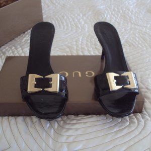 GUCCI BLACK PATTEN LEATHER SLIDES  SIZE 7.5 USA